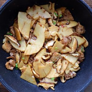Stir-fried Bamboo Shoots with Pork Belly (Măng Xào Thịt Ba Chỉ)