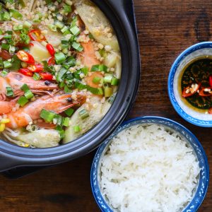 Vietnamese Sweet and Sour Soup with Shrimp (Canh Chua Tôm)